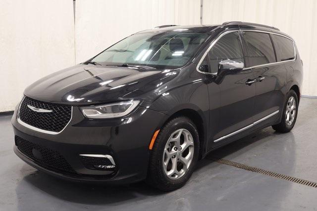 used 2022 Chrysler Pacifica car, priced at $23,995