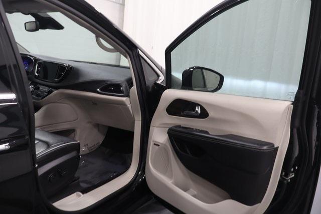 used 2022 Chrysler Pacifica car, priced at $23,995