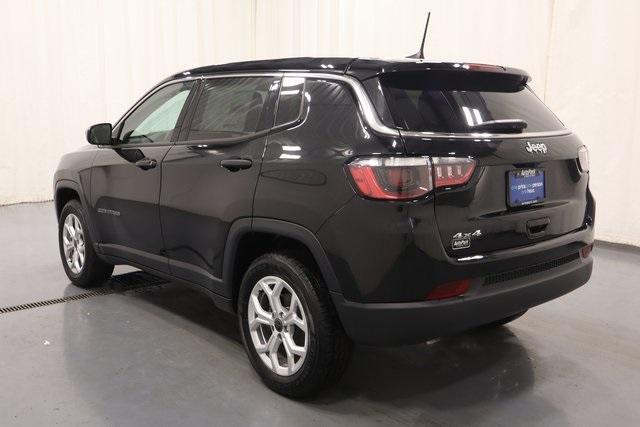 new 2025 Jeep Compass car, priced at $25,500