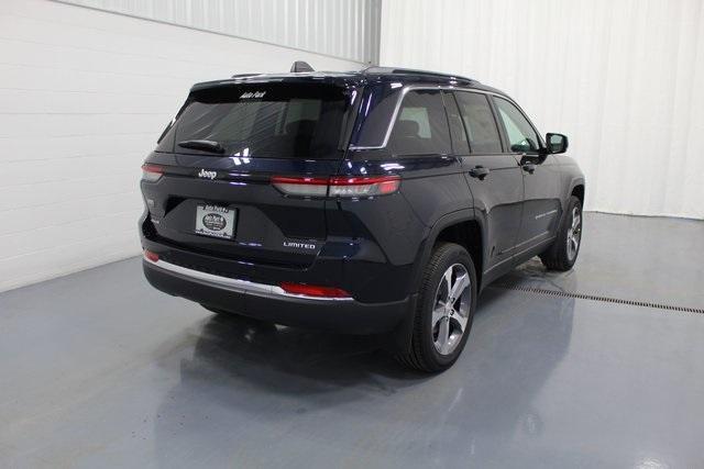 new 2024 Jeep Grand Cherokee car, priced at $50,000