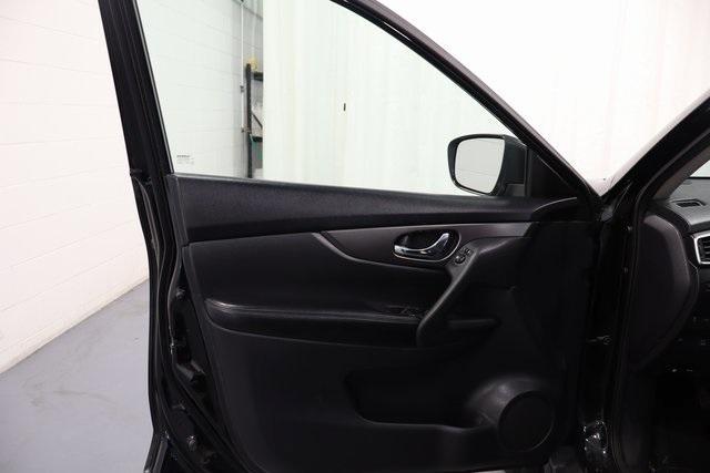 used 2015 Nissan Rogue car, priced at $7,595