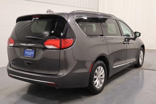 used 2017 Chrysler Pacifica car, priced at $13,595