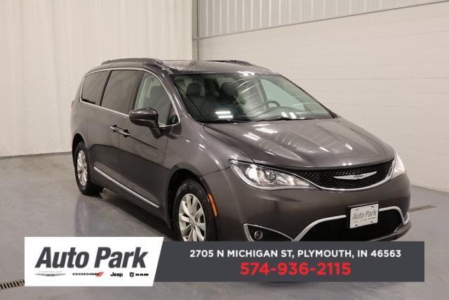 used 2017 Chrysler Pacifica car, priced at $13,595