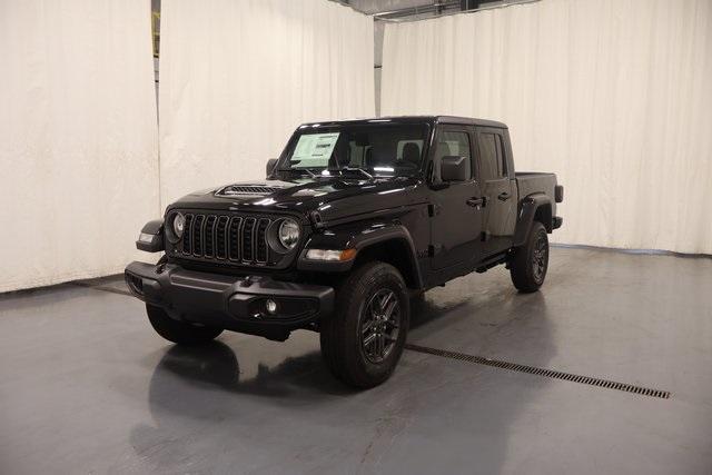 new 2025 Jeep Gladiator car, priced at $47,977