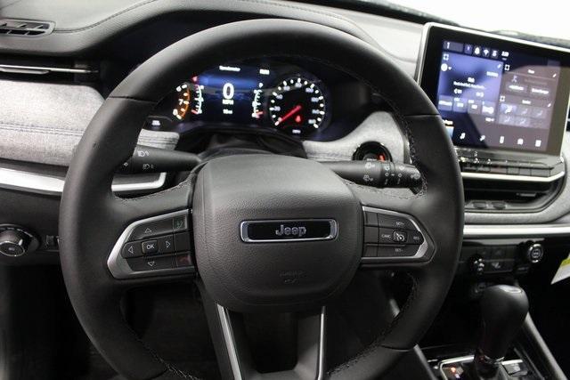 new 2024 Jeep Compass car, priced at $30,500