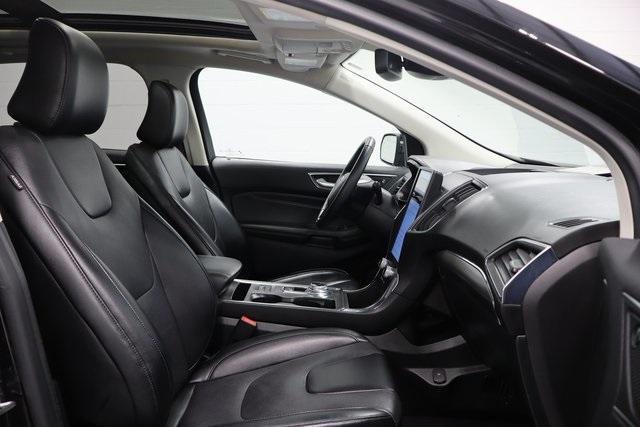 used 2022 Ford Edge car, priced at $25,000