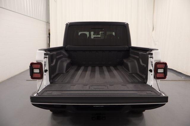 new 2025 Jeep Gladiator car, priced at $47,509