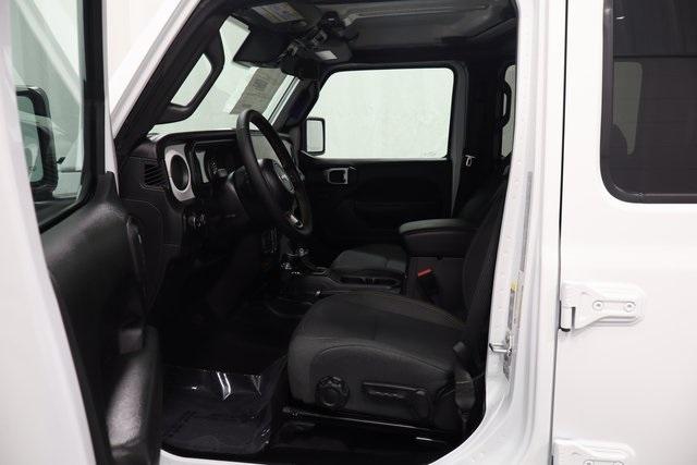 new 2025 Jeep Gladiator car, priced at $47,509