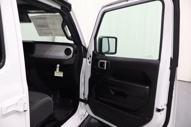 new 2025 Jeep Gladiator car, priced at $47,509