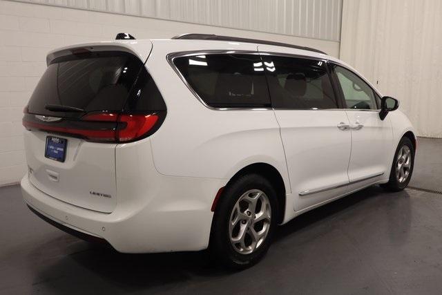 used 2023 Chrysler Pacifica car, priced at $24,995