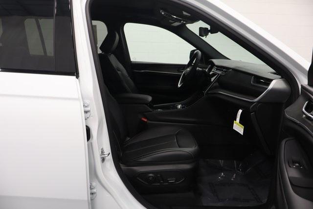 new 2025 Jeep Grand Cherokee L car, priced at $56,502