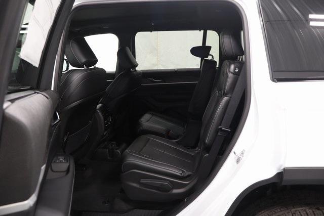 new 2025 Jeep Grand Cherokee L car, priced at $56,502