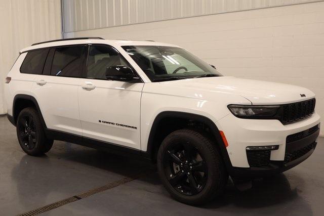 new 2025 Jeep Grand Cherokee L car, priced at $56,502