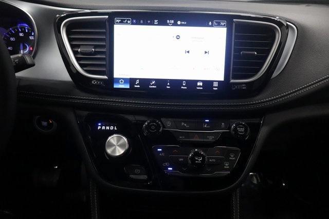 new 2026 Chrysler Pacifica car, priced at $48,405