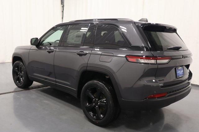 new 2025 Jeep Grand Cherokee car, priced at $54,988
