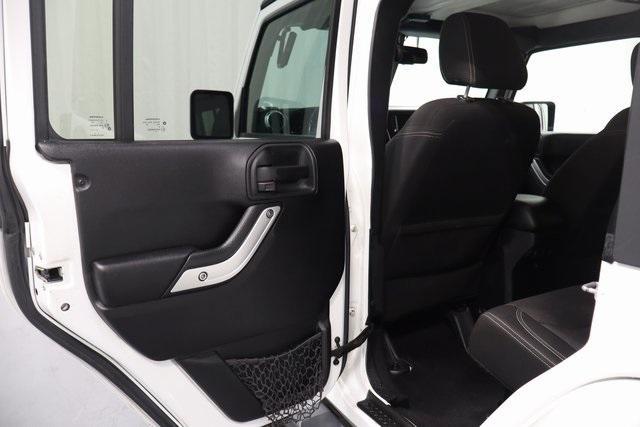 used 2015 Jeep Wrangler Unlimited car, priced at $18,600