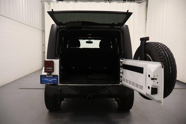 used 2015 Jeep Wrangler Unlimited car, priced at $18,600