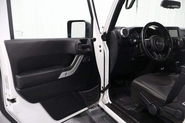 used 2015 Jeep Wrangler Unlimited car, priced at $18,600