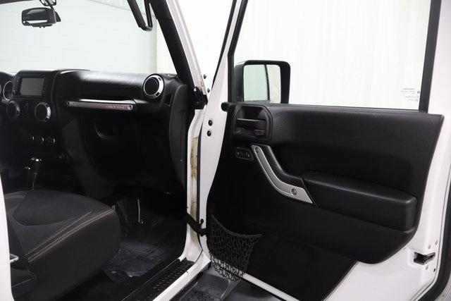 used 2015 Jeep Wrangler Unlimited car, priced at $18,600