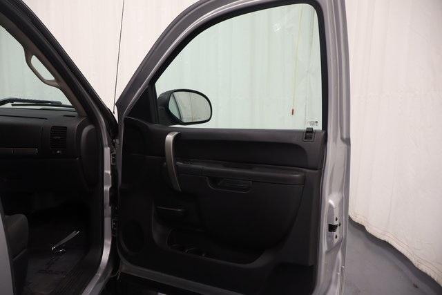 used 2013 Chevrolet Silverado 1500 car, priced at $9,995