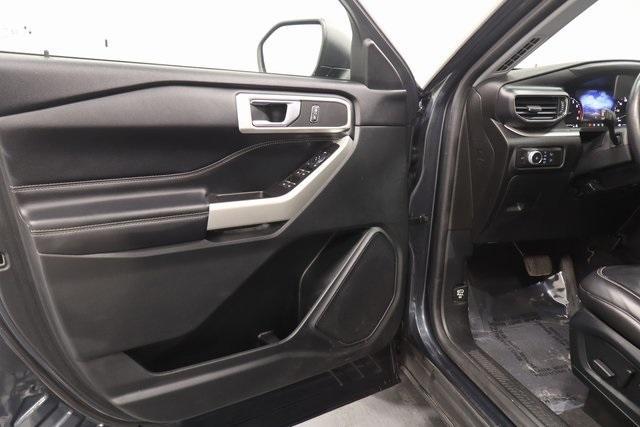 used 2022 Ford Explorer car, priced at $30,999