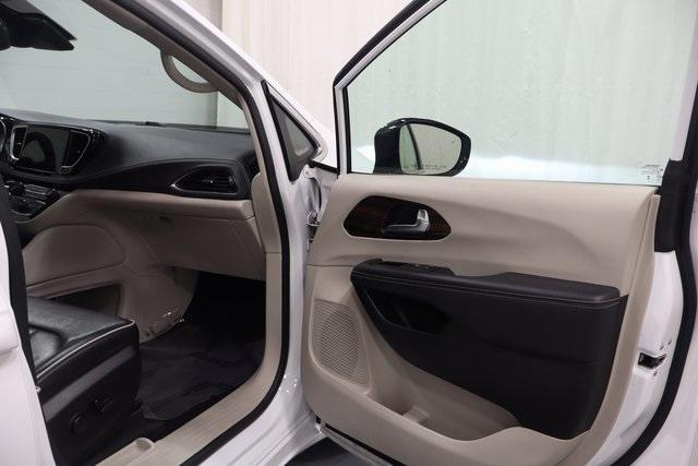 used 2023 Chrysler Pacifica car, priced at $26,995