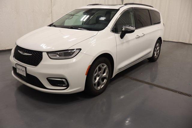 used 2023 Chrysler Pacifica car, priced at $26,995