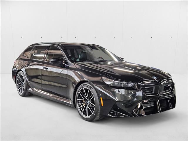 new 2025 BMW M5 car, priced at $138,275