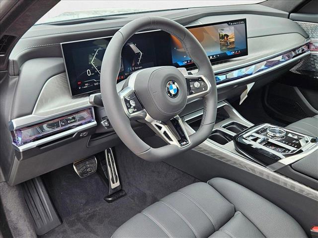new 2025 BMW 760 car, priced at $135,585