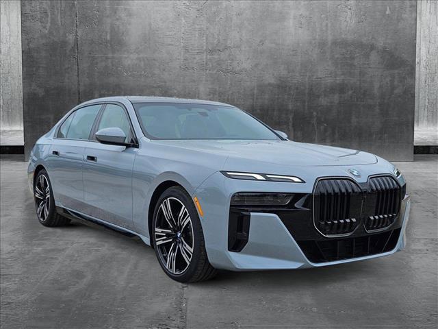 new 2025 BMW 760 car, priced at $135,585