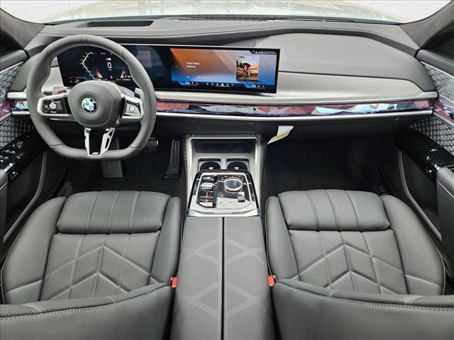 new 2025 BMW 760 car, priced at $135,585