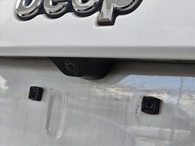 used 2020 Jeep Grand Cherokee car, priced at $22,495