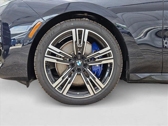 new 2025 BMW 760 car, priced at $138,485
