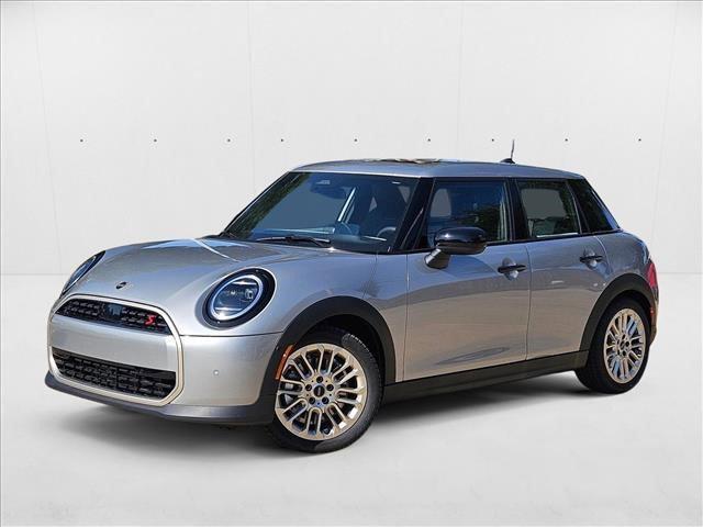 used 2025 MINI Hardtop car, priced at $37,110