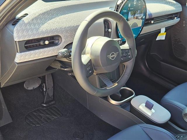 used 2025 MINI Hardtop car, priced at $37,110