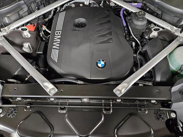 new 2025 BMW X7 car, priced at $94,390