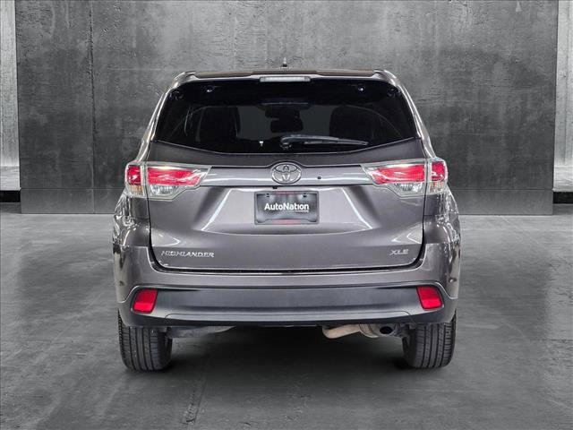 used 2015 Toyota Highlander car, priced at $20,749