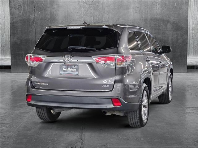 used 2015 Toyota Highlander car, priced at $20,749