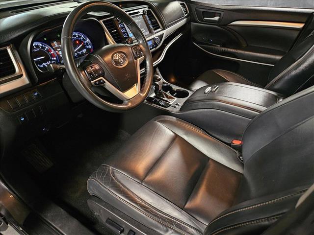 used 2015 Toyota Highlander car, priced at $20,749