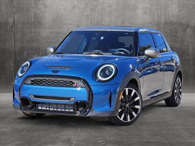 used 2024 MINI Hardtop car, priced at $34,932