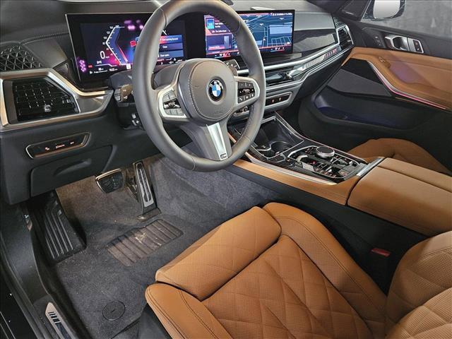 new 2025 BMW X7 car, priced at $98,175