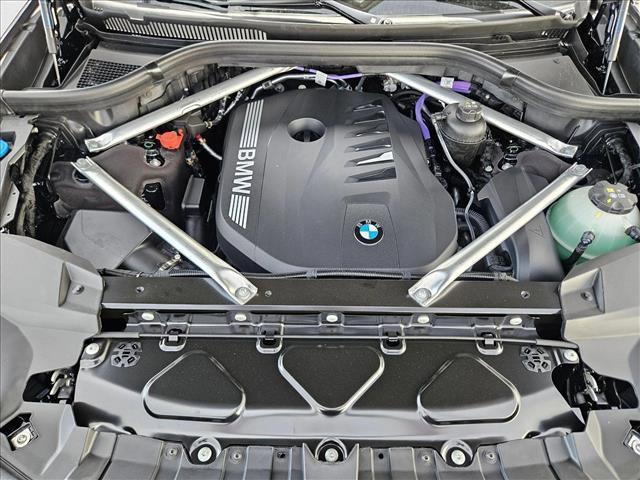 used 2026 BMW X7 car, priced at $98,535