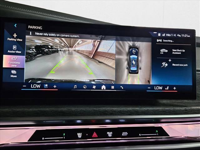 new 2025 BMW 760 car, priced at $135,585