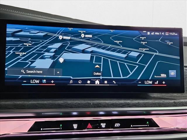 new 2025 BMW 760 car, priced at $135,585