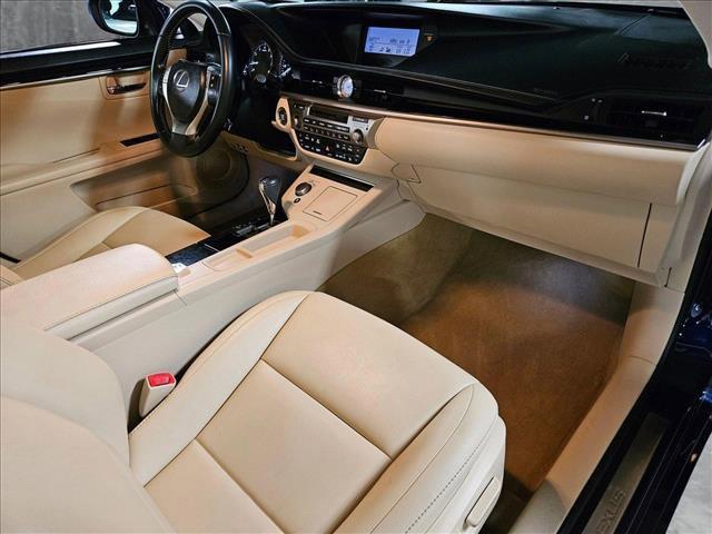 used 2014 Lexus ES 350 car, priced at $19,495