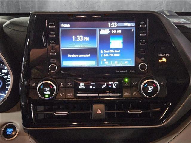 used 2021 Toyota Highlander car, priced at $29,487