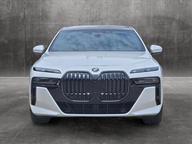 new 2024 BMW 760 car, priced at $138,420