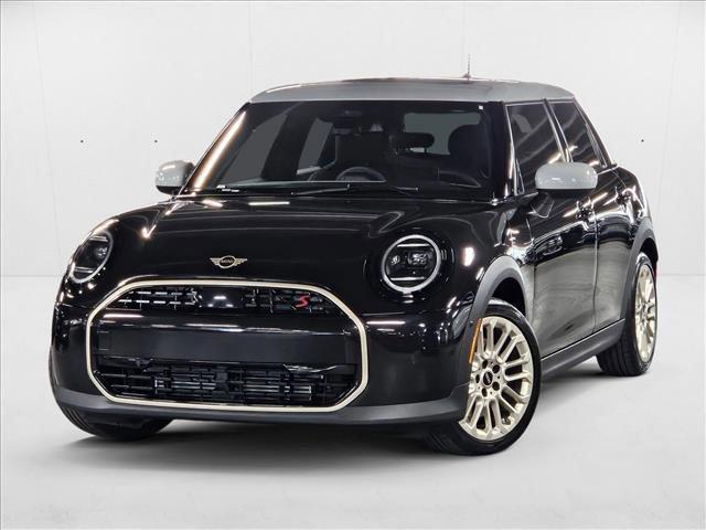 used 2025 MINI Hardtop car, priced at $37,075