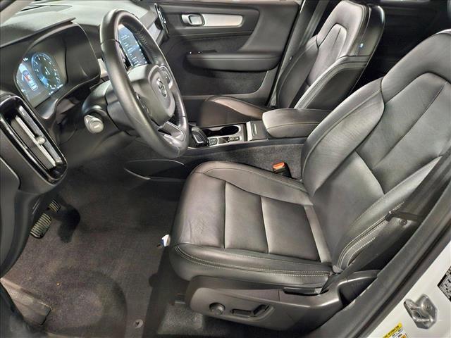 used 2021 Volvo XC40 car, priced at $26,495