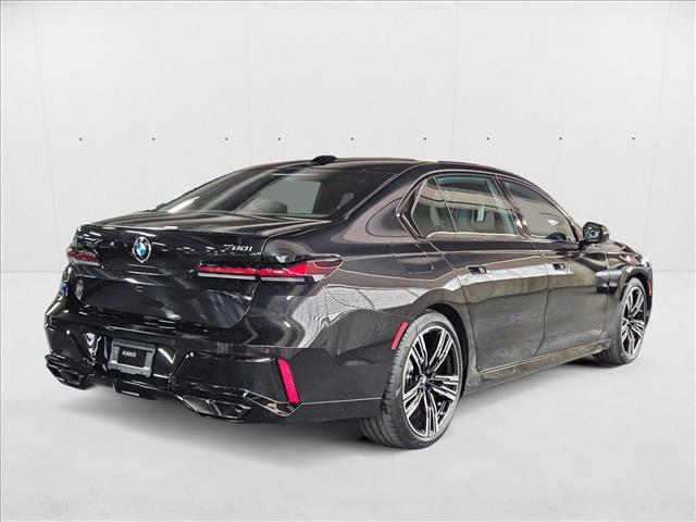 new 2025 BMW 760 car, priced at $141,485